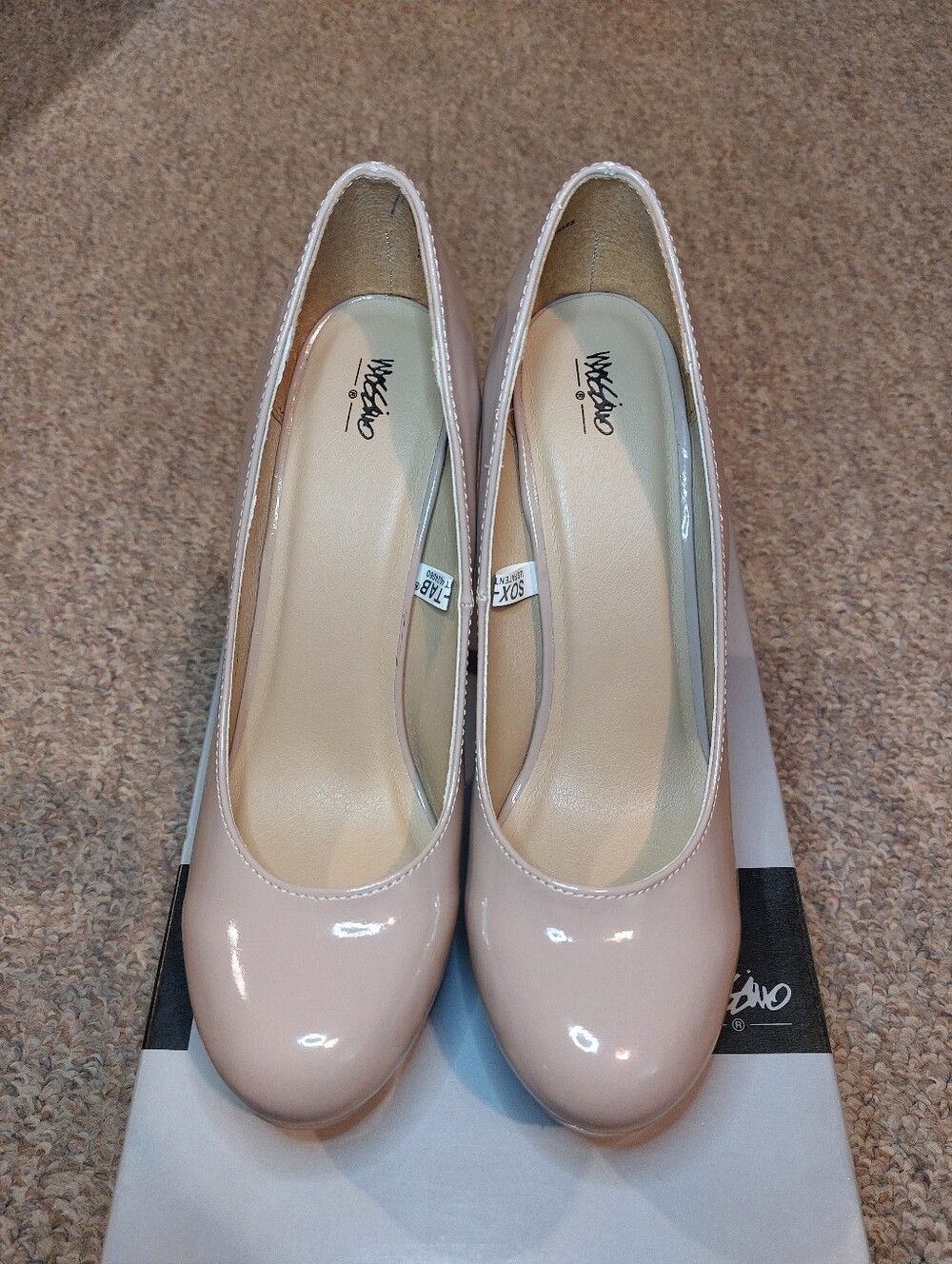 Vintage Y2K Blush Pink Faux Patent Leather Platform Heels